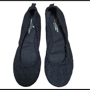 🌈3/$25 American Eagle Outfitters Black Slip On Flats - Size 6.5